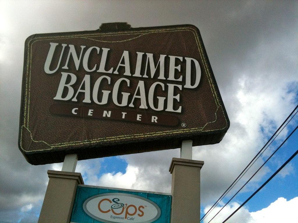 Where Lost Luggage in America Finds New Life - AirBolt